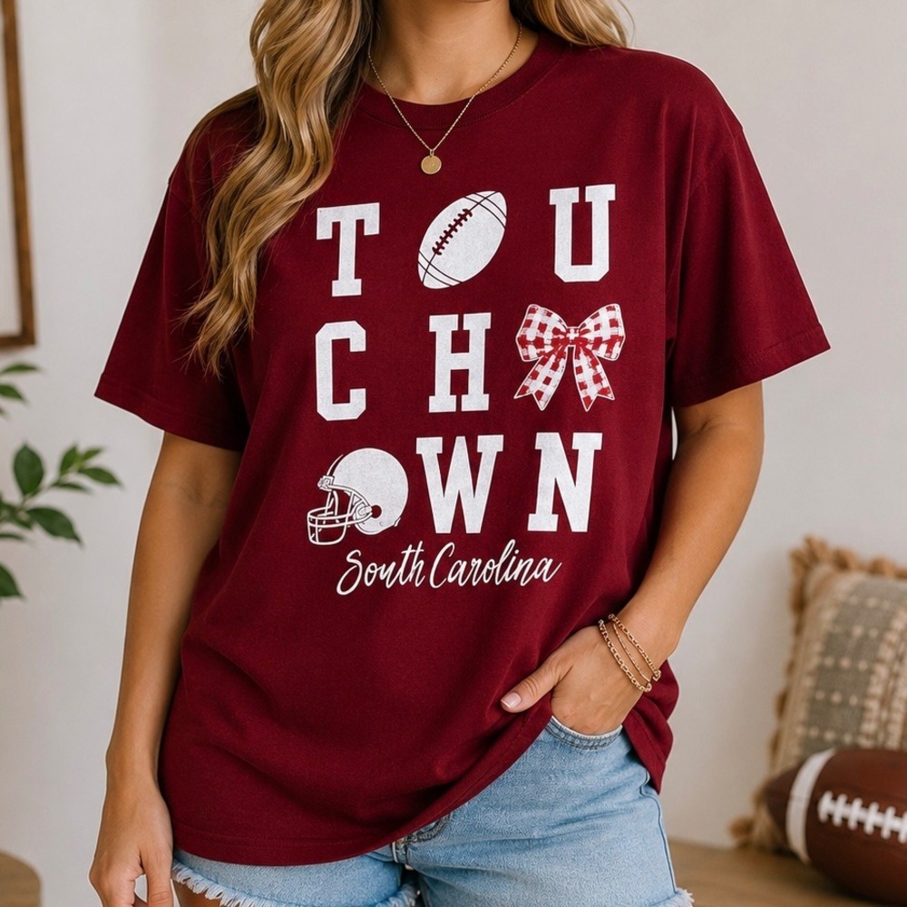 NWT Touchdown South Carolina Football Graphic Shirt Red L Game Day SEC Gamecocks
